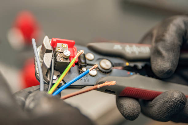 Best Electrical Contractors for Businesses  in Seguin, TX